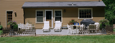 Widow walk patio border railing